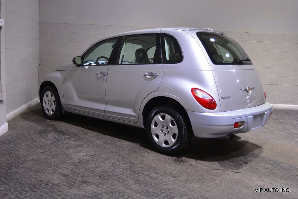 2009 Chrysler PT Cruiser 4dr Wagon - 22695858 - 18