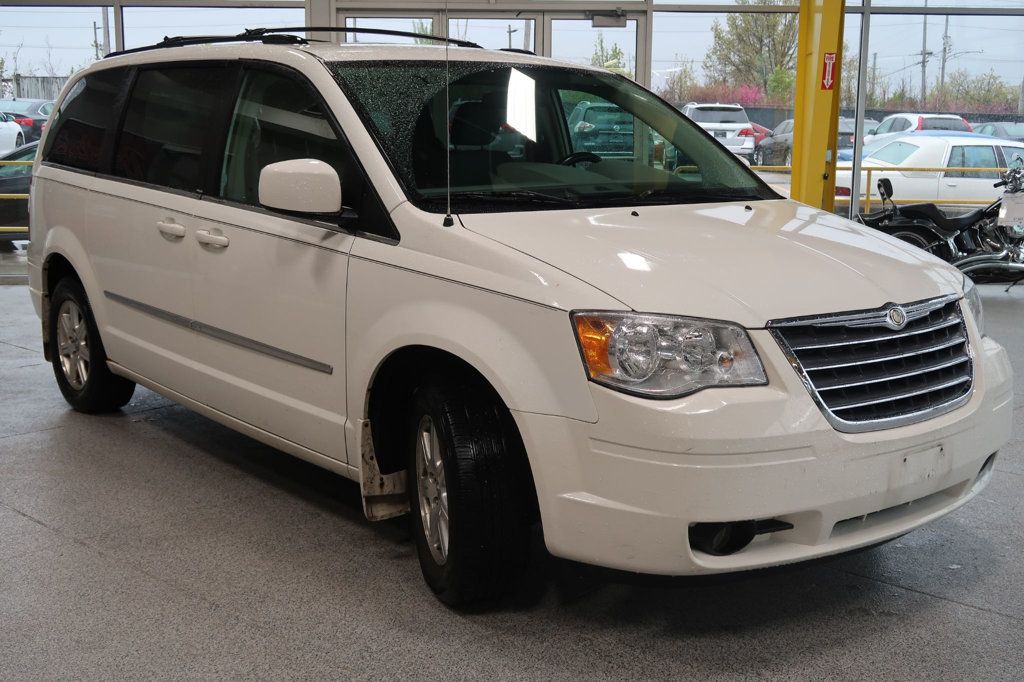 2009 Chrysler Town & Country 2009 CHRYSLER TOWN AND COUNTRY TOURING - 22389480 - 6