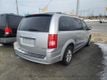 2009 Chrysler Town & Country 4dr Wagon Touring - 22736682 - 3