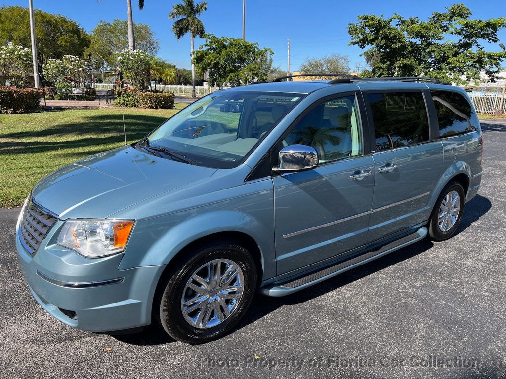 2009 Chrysler Town & Country Limited Wagon Van 4.0L - 22684804 - 0