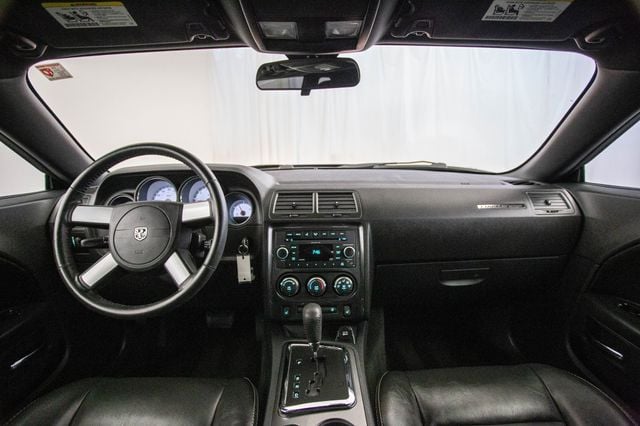 2009 Dodge Challenger 2dr Coupe R/T - 22978357 - 11