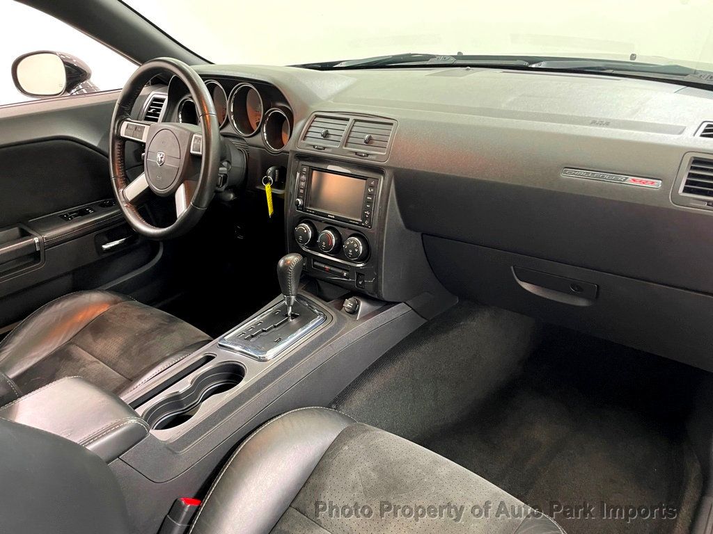 2009 Dodge Challenger 2dr Coupe SRT8 - 21356358 - 26