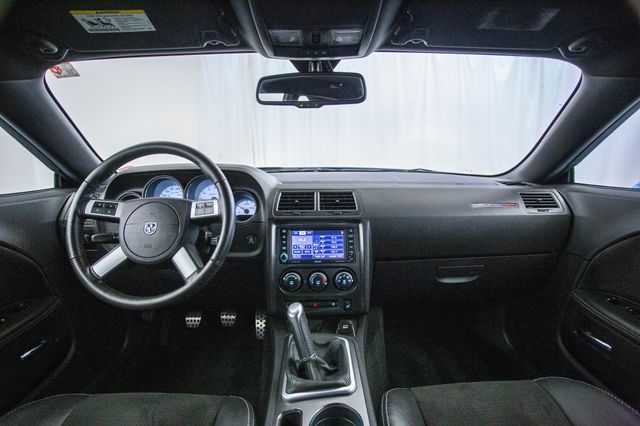 2009 Dodge Challenger 2dr Coupe SRT8 - 22977812 - 11