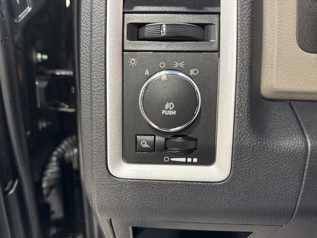 2009 Dodge Ram 1500 4WD Crew Cab 140.5" SLT - 23022287 - 13