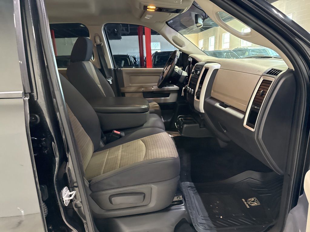 2009 Dodge Ram 1500 4WD Crew Cab 140.5" SLT - 23022287 - 33