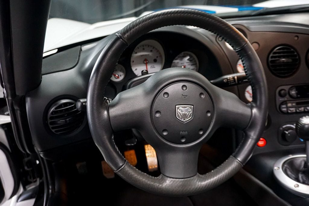 2009 Dodge Viper *Viper SRT10 Convertible* *Only 3k Miles* *All Stock & Original* - 23012064 - 13