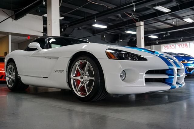 2009 Dodge Viper *Viper SRT10 Convertible* *Only 3k Miles* *All Stock & Original* - 23012064 - 1