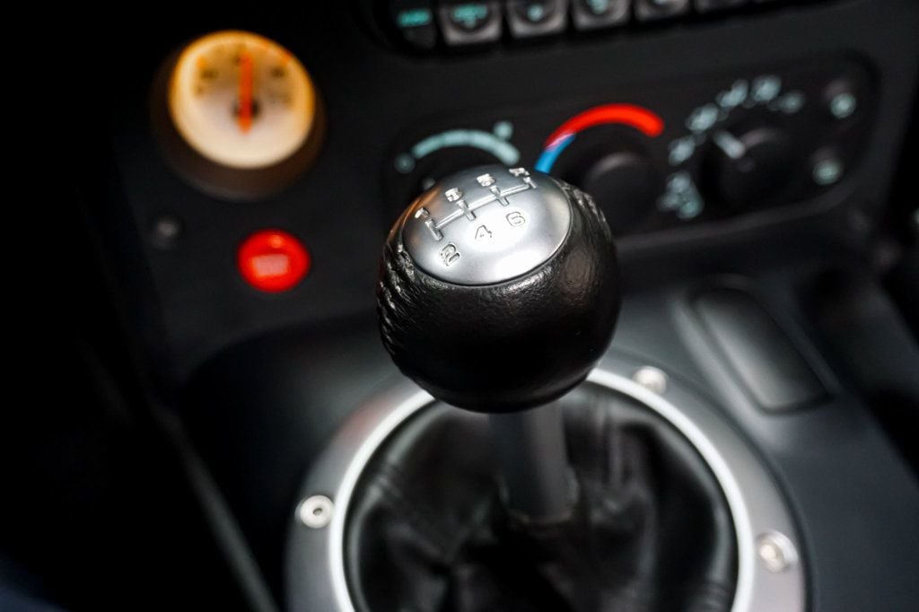 2009 Dodge Viper *Viper SRT10 Convertible* *Only 3k Miles* *All Stock & Original* - 23012064 - 22