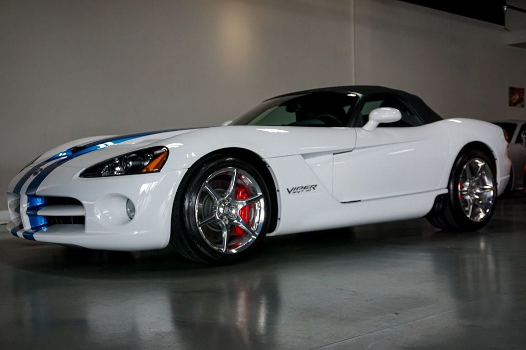 2009 Dodge Viper *Viper SRT10 Convertible* *Only 3k Miles* *All Stock & Original* - 23012064 - 2