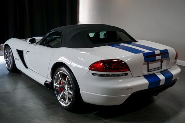2009 Dodge Viper *Viper SRT10 Convertible* *Only 3k Miles* *All Stock & Original* - 23012064 - 34