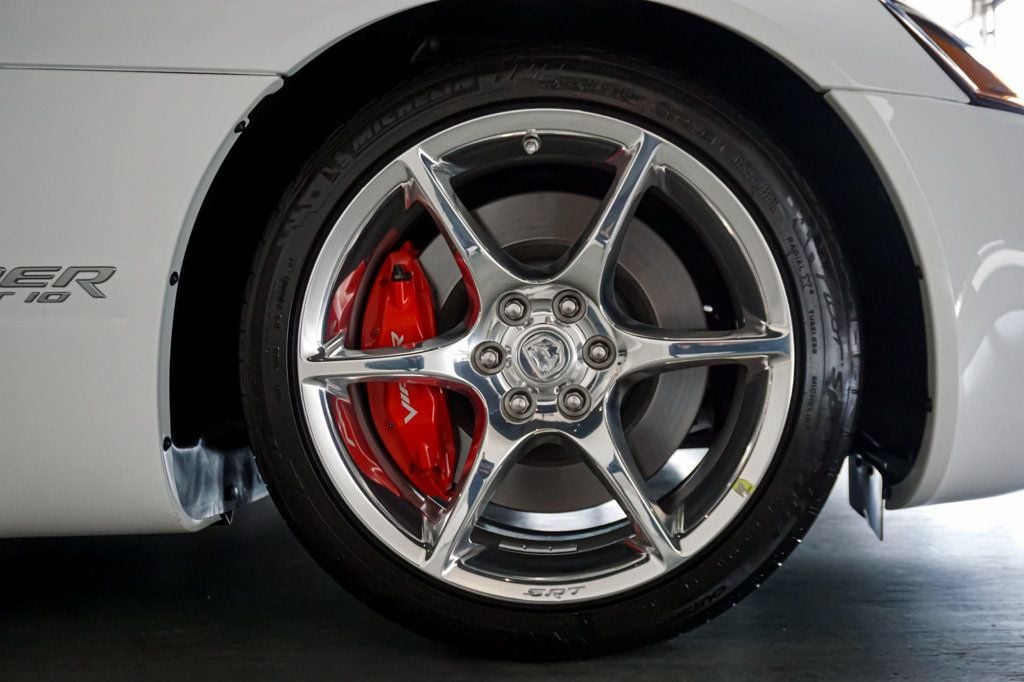 2009 Dodge Viper *Viper SRT10 Convertible* *Only 3k Miles* *All Stock & Original* - 23012064 - 44