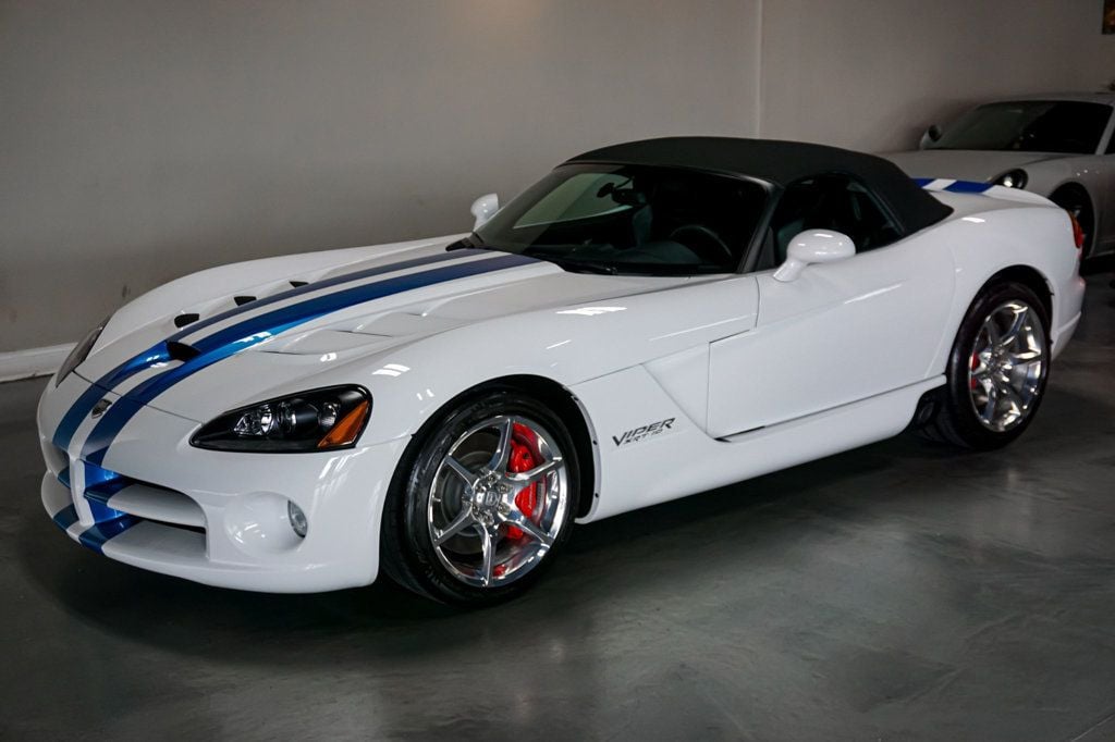 2009 Dodge Viper *Viper SRT10 Convertible* *Only 3k Miles* *All Stock & Original* - 23012064 - 4