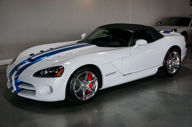 2009 Dodge Viper *Viper SRT10 Convertible* *Only 3k Miles* *All Stock & Original* - 23012064 - 4