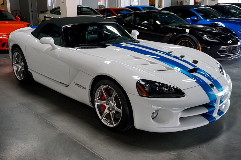 2009 Dodge Viper *Viper SRT10 Convertible* *Only 3k Miles* *All Stock & Original* - 23012064 - 5