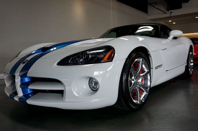 2009 Dodge Viper *Viper SRT10 Convertible* *Only 3k Miles* *All Stock & Original* - 23012064 - 64