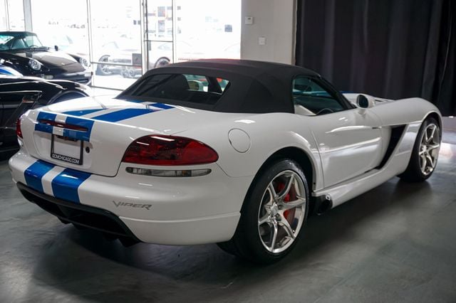 2009 Dodge Viper *Viper SRT10 Convertible* *Only 3k Miles* *All Stock & Original* - 23012064 - 6