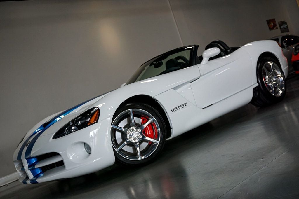 2009 Dodge Viper *Viper SRT10 Convertible* *Only 3k Miles* *All Stock & Original* - 23012064 - 89