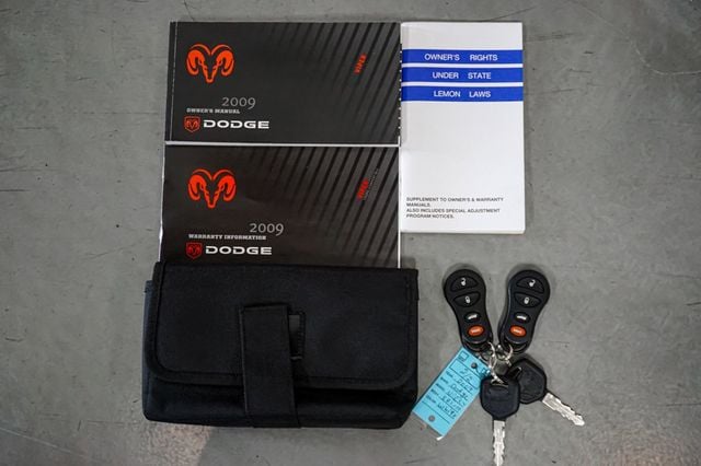 2009 Dodge Viper *Viper SRT10 Convertible* *Only 3k Miles* *All Stock & Original* - 23012064 - 90