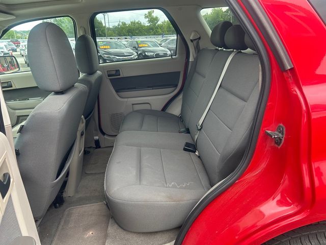 2009 Ford Escape FWD 4dr I4 Automatic XLT - 23052791 - 6
