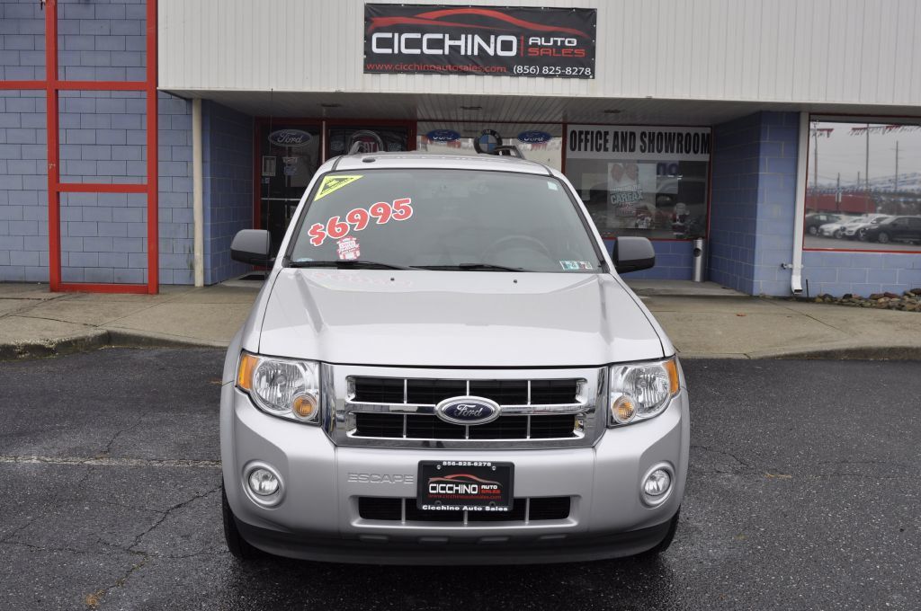 2009 Ford Escape FWD 4dr I4 Automatic XLT - 19609166 - 1