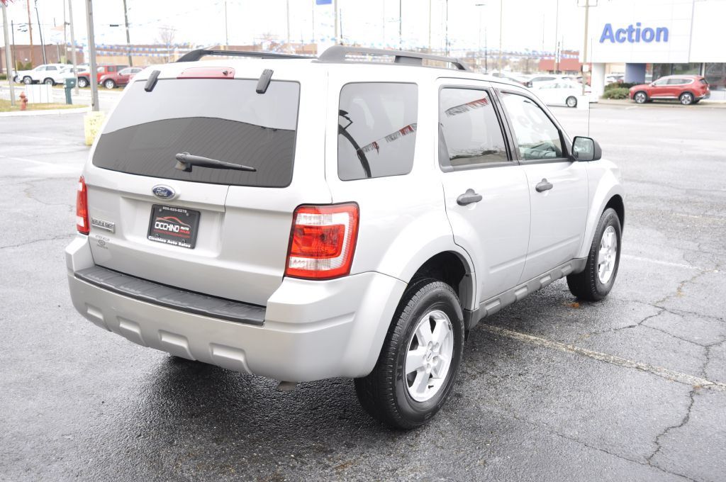 2009 Ford Escape FWD 4dr I4 Automatic XLT - 19609166 - 4