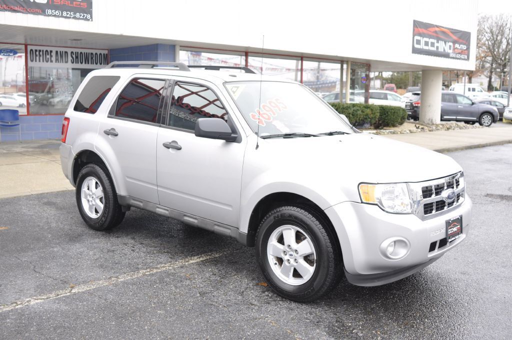 2009 Ford Escape FWD 4dr I4 Automatic XLT - 19609166 - 7
