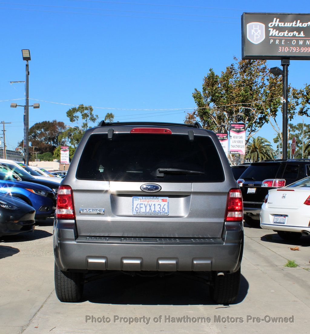 2009 Ford Escape FWD 4dr I4 Automatic XLT - 22920658 - 3