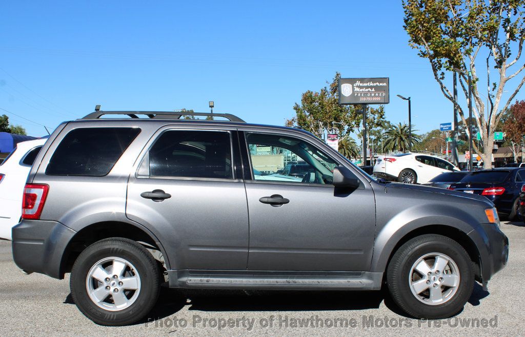2009 Ford Escape FWD 4dr I4 Automatic XLT - 22920658 - 6