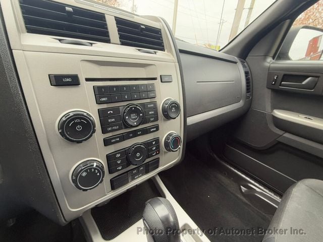 2009 Ford Escape FWD 4dr V6 Automatic XLT - 22948046 - 10