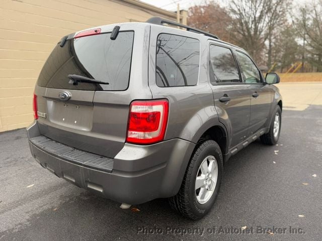 2009 Ford Escape FWD 4dr V6 Automatic XLT - 22948046 - 2