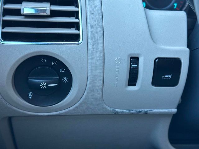 2009 Ford Flex 4dr SEL FWD - 22936986 - 51