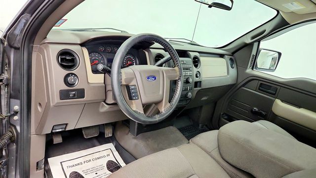 2009 Ford F-150 2WD Reg Cab 145'' XL w/ XL Plus & Trailer Tow Pkg - 23036349 - 11