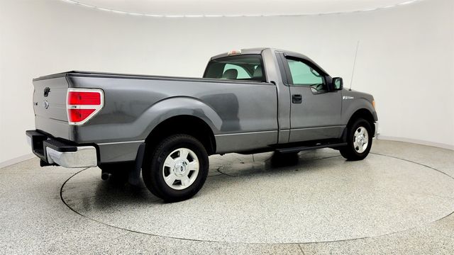 2009 Ford F-150 2WD Reg Cab 145'' XL w/ XL Plus & Trailer Tow Pkg - 23036349 - 4