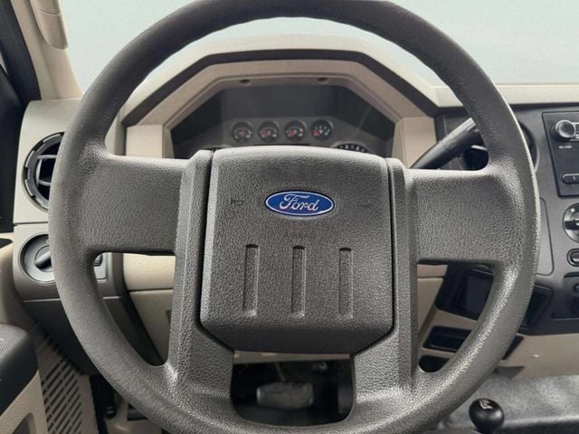 2009 Ford F-250 Super Duty XL 4x4 2dr Regular Cab 8 ft. LB - 22956378 - 20