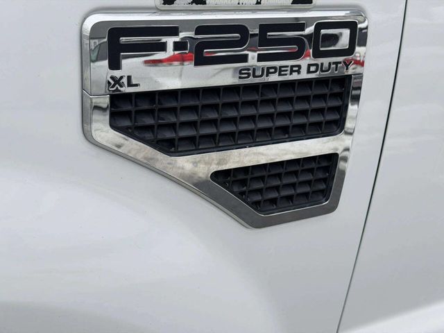 2009 Ford F-250 Super Duty XL 4x4 2dr Regular Cab 8 ft. LB - 22956378 - 8