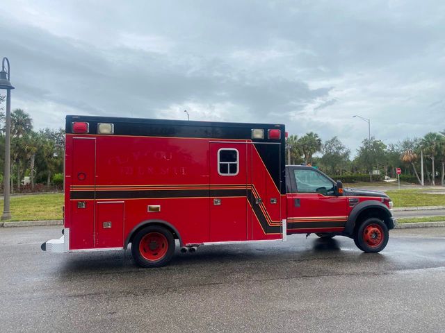 2009 Ford F-550 4X4 Ambulance  - 20846091 - 12