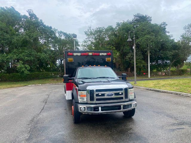 2009 Ford F-550 4X4 Ambulance  - 20846091 - 17