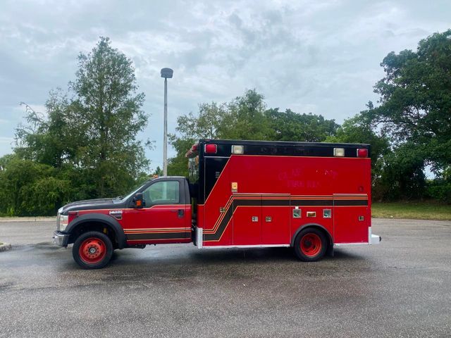 2009 Ford F-550 4X4 Ambulance  - 20846091 - 2