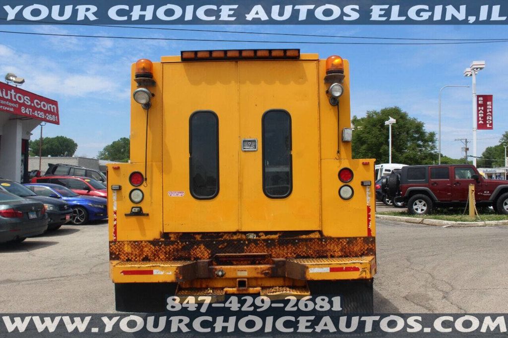 2009 Ford F-550 Super Duty 4X2 2dr Regular Cab 140.8 200.8 in. WB - 22957520 - 3