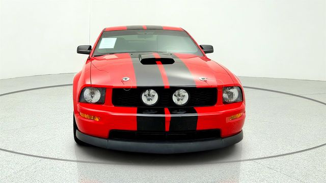 2009 Ford Mustang 2dr Coupe GT Deluxe w/ Lthr Sport Bucket Seats & Appearance Pkg - 23030393 - 1