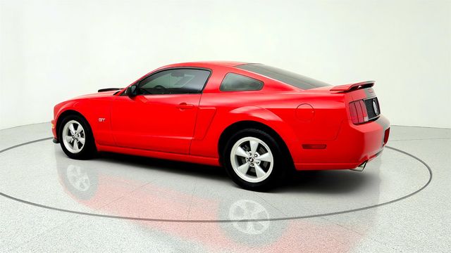 2009 Ford Mustang 2dr Coupe GT Deluxe w/ Lthr Sport Bucket Seats & Appearance Pkg - 23030393 - 6