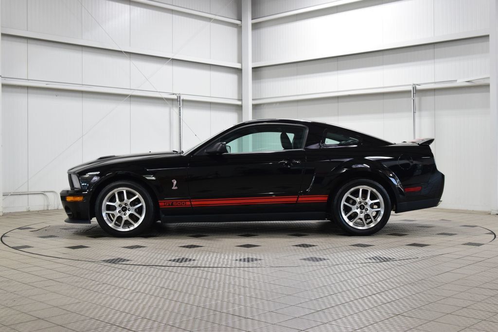 2009 Ford Mustang 2dr Coupe Shelby GT500 - 23045265 - 3