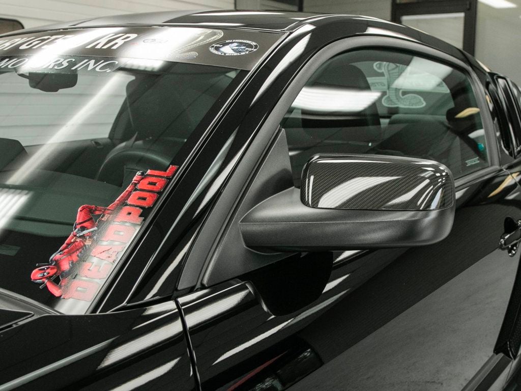 Ford Mustang photo 15