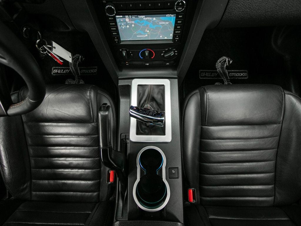 Ford Mustang photo 24