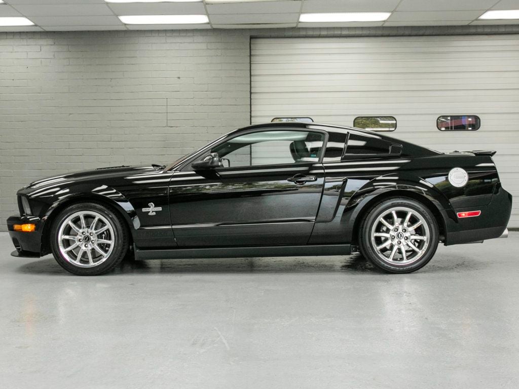 Ford Mustang photo 4
