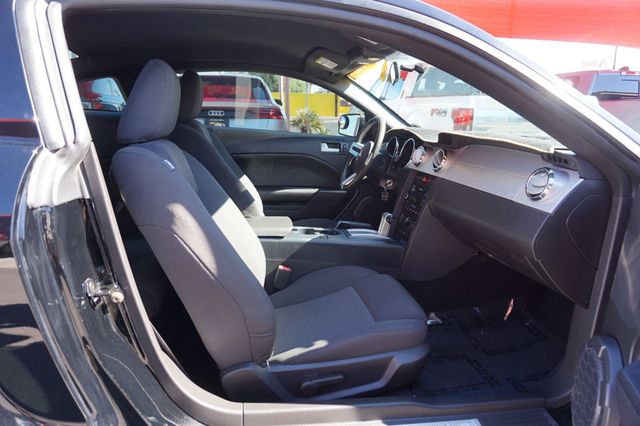 2009 Ford Mustang DELUXE, PREMIUM WHEELS, TINTED WINDOWS, CLOTH SEATS - 23101101 - 17