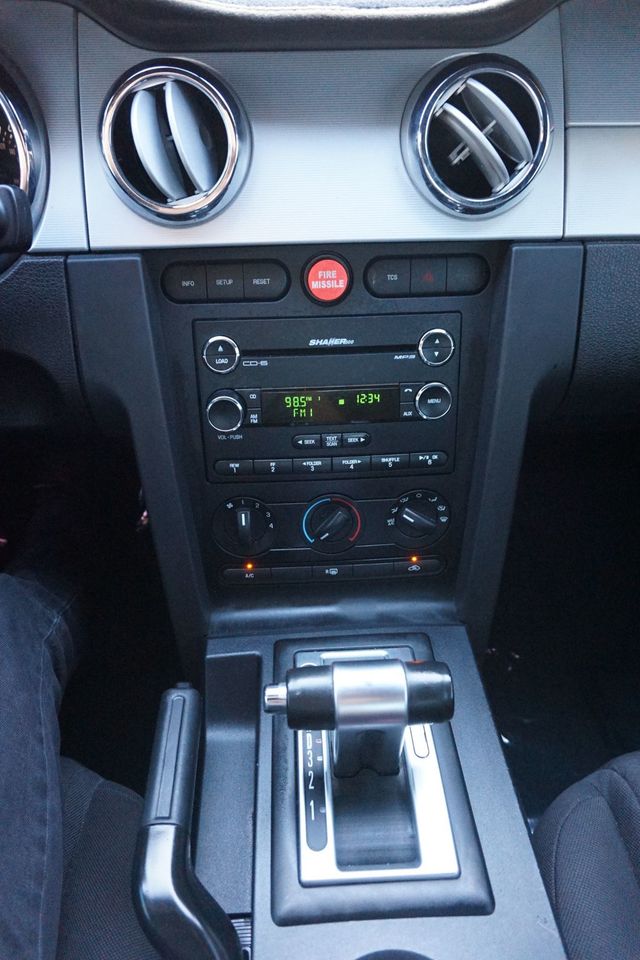 2009 Ford Mustang DELUXE, PREMIUM WHEELS, TINTED WINDOWS, CLOTH SEATS - 23101101 - 26