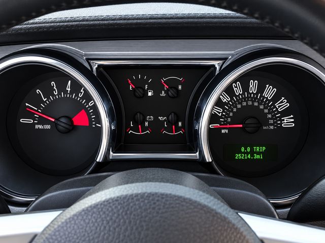 2009 Ford Mustang PREMIUM GT, CLEAN CARFAX, CONVERTIBLE, SHAKER 1000, HEATED SEATS - 23096333 - 5