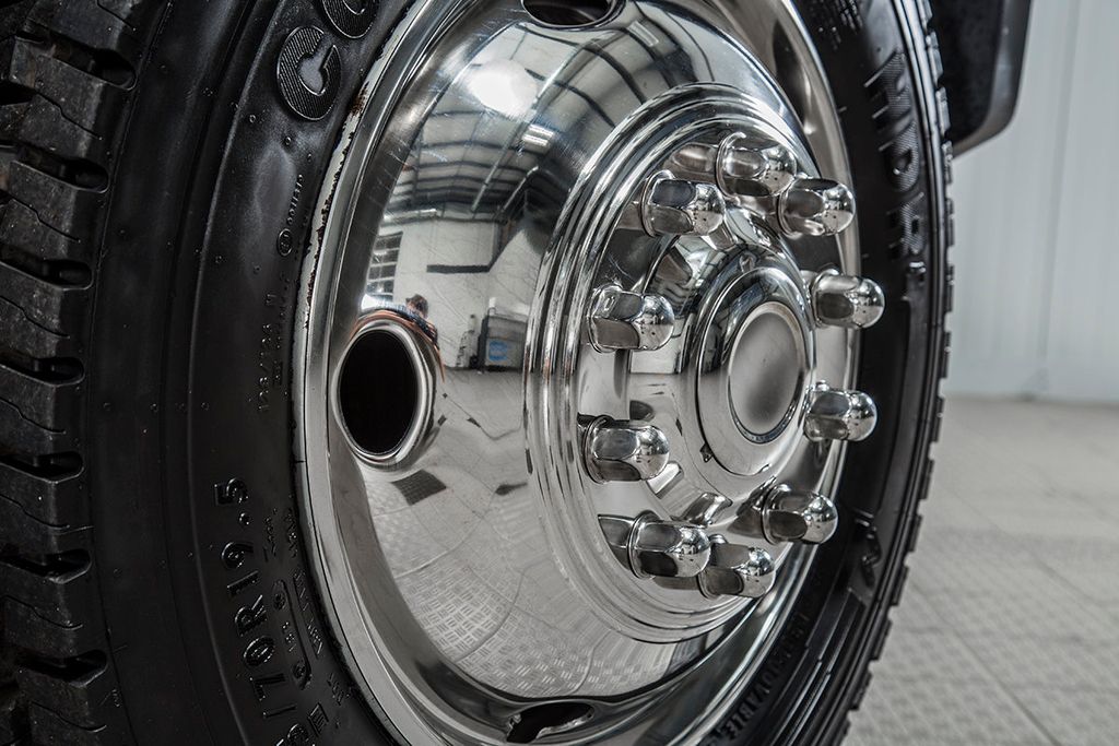 2009 Ford Super Duty F-450 XL - 15313454 - 9