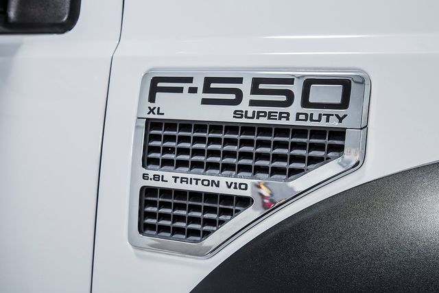 2009 Ford Super Duty F-550 DRW F-550 CREW CAB OPEN UTILITY - 15522551 - 9